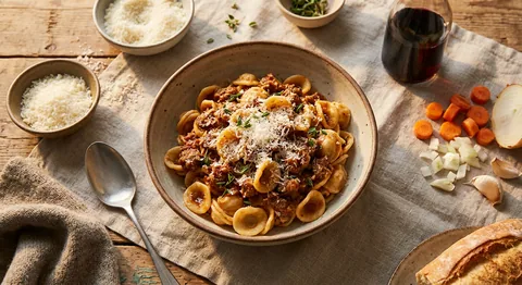 Orecchiette med lammragù och pecorino